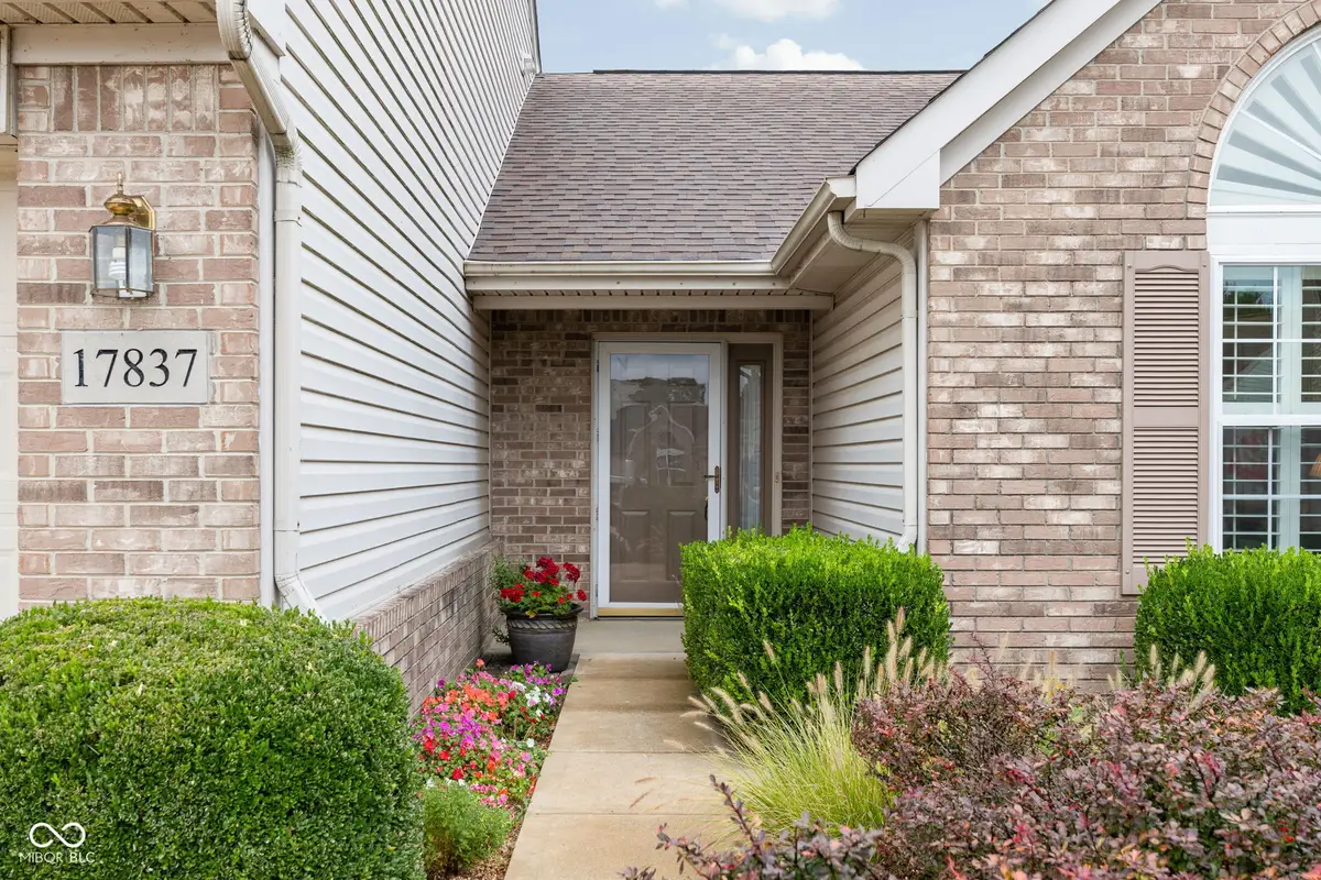 17837 Crown Pointe Court, Noblesville, IN 46062 - #1