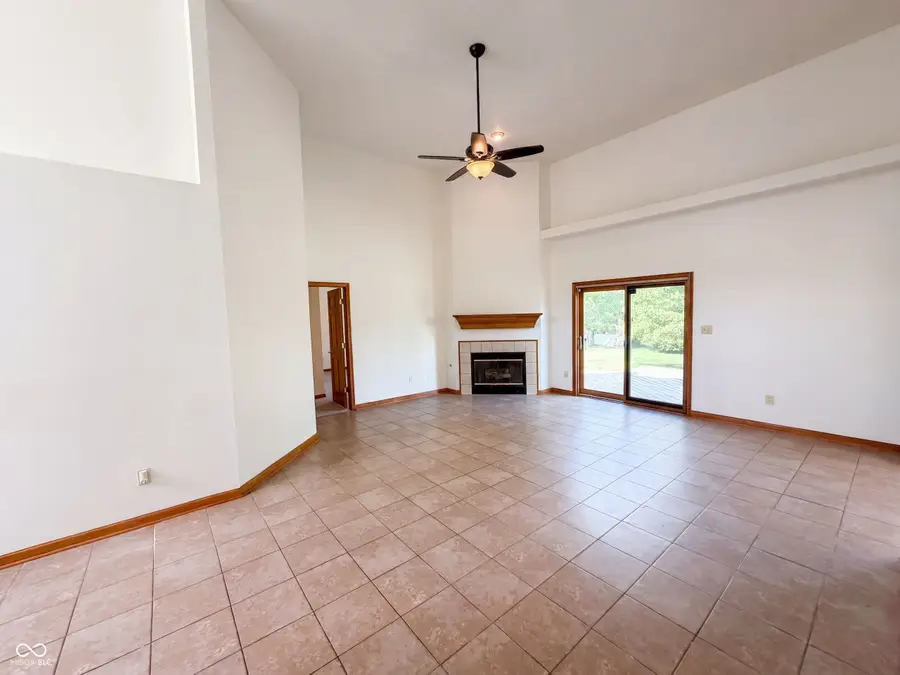 10048 Ironway Drive, Indianapolis, IN 46239 - #3