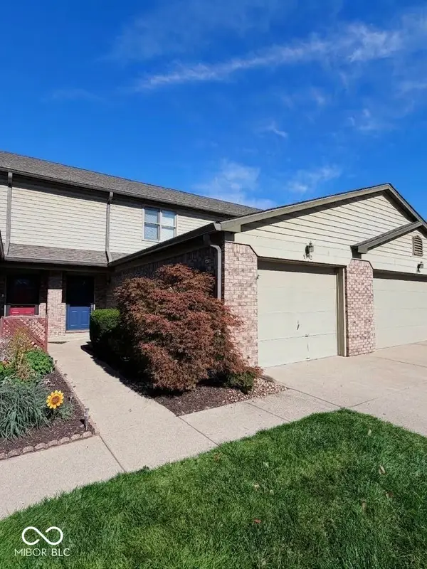 9242 Sea Pine, Indianapolis, IN 46250