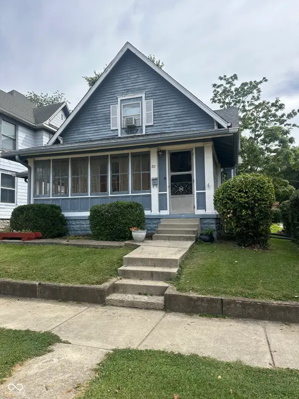 711 S Locust Street, Greencastle, IN 46135