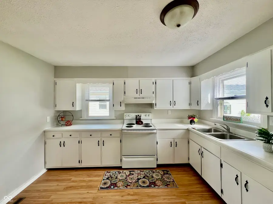515 N Cherry, Columbus, IN 47201 - #2