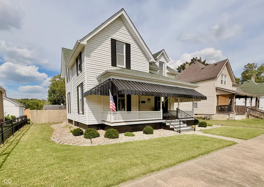 422 W Mechanic Street, Shelbyville, IN 46176 - #2