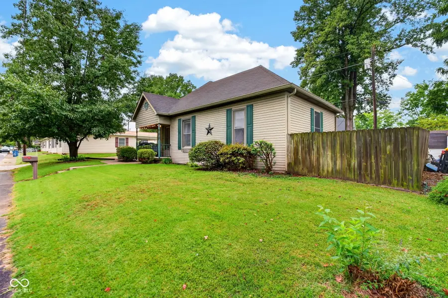 832 N Washington Street, Brazil, IN 47834 - #3