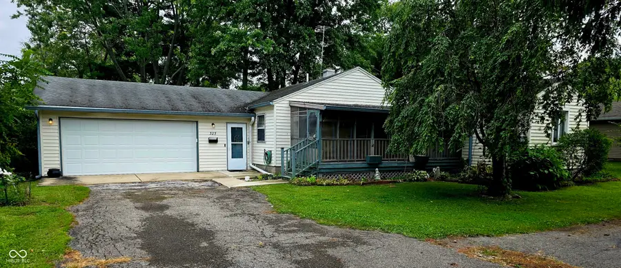 325 N Jefferson Street, Brownsburg, IN 46112 - #2