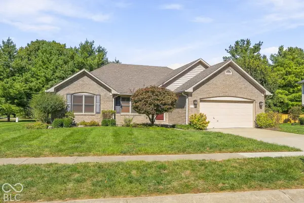 5484 Steven Drive, Greenwood, IN 46142