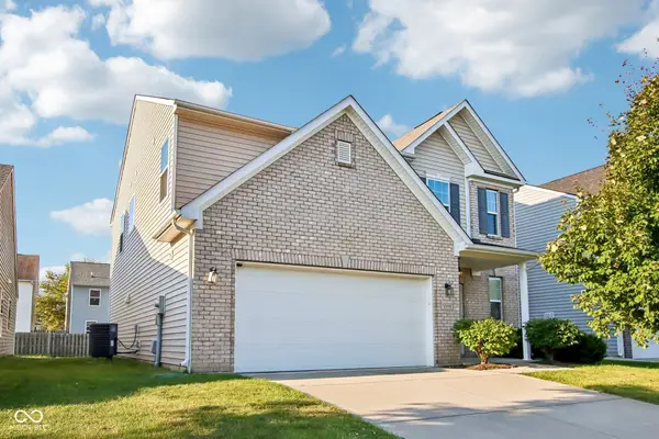 5779 Blue Sky Drive, Whitestown, IN 46075