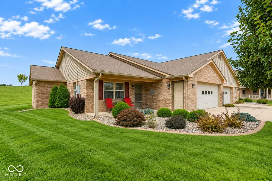 94 W Wind Chime Circle, Greenwood, IN 46143 - #2