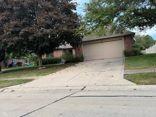 7 Carrollwood Meadows, Franklin, IN 46131
