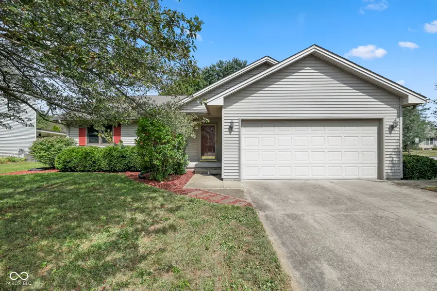 6002 Kennesaw Trail, Columbus, IN 47203 - #2