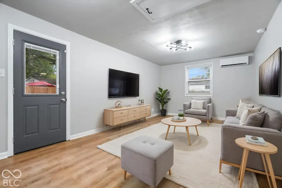 1831 Albany Street, Indianapolis, IN 46203 - #3