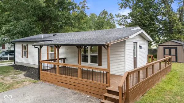 1212 W Kenwood Drive, Austin, IN 47102