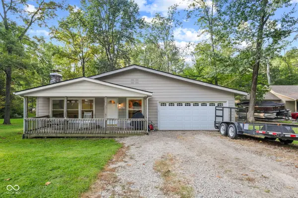6983 Lemur Drive, Nineveh, IN 46164