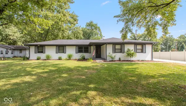 10045 N Balfer Drive E, Fortville, IN 46040