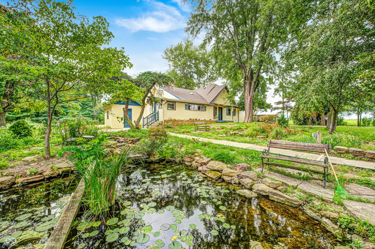 261 York Avenue, Clayton, IN 46118 - #1