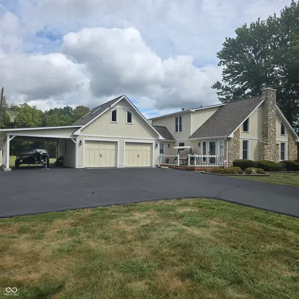 7022 W Ivy Lane, New Palestine, IN 46163