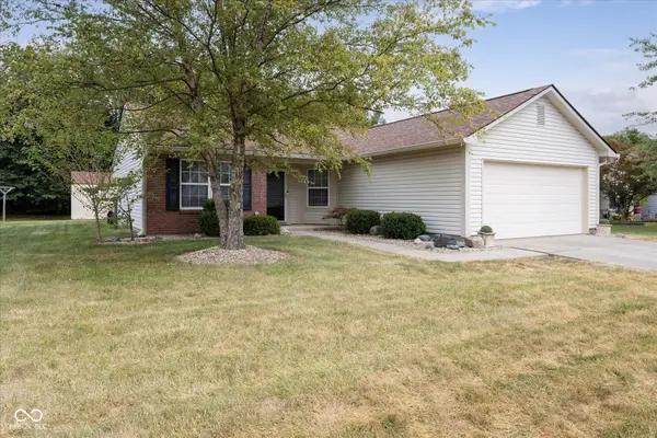 18073 Sanibel Circle, Westfield, IN 46062