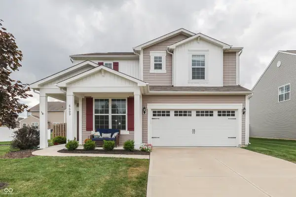 6609 Harvest Moon Lane, Whitestown, IN 46075