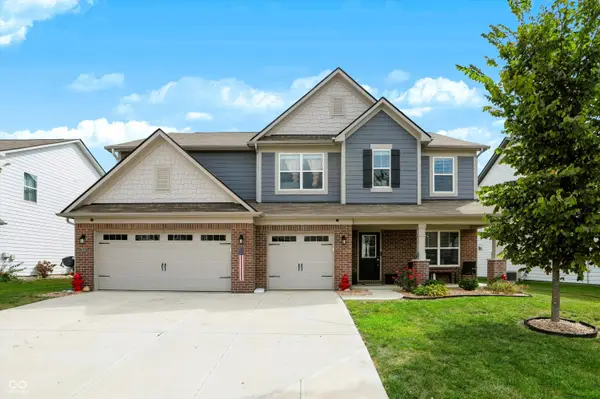 2447 S Copperstone Drive, New Palestine, IN 46163