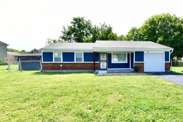 9457 Burrwood Creek, Indianapolis, IN 46235