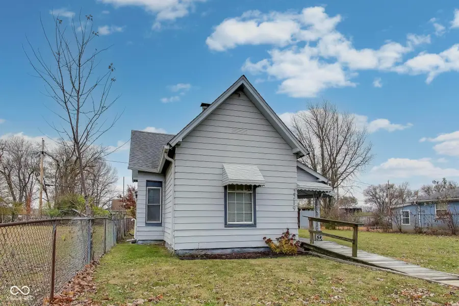 2219 Hovey Street, Indianapolis, IN 46218 - #3