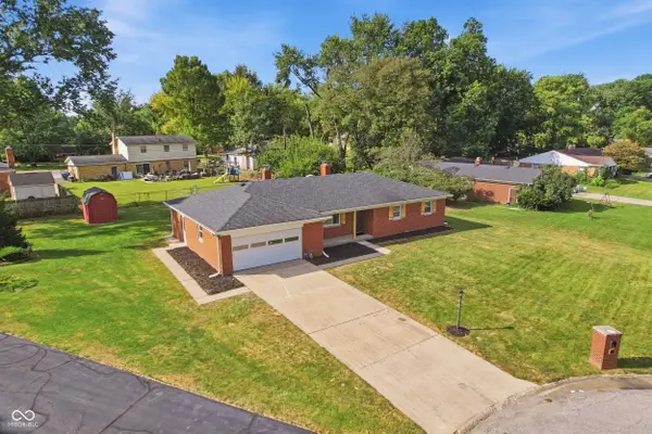 6923 Camelot Court, Indianapolis, IN 46214