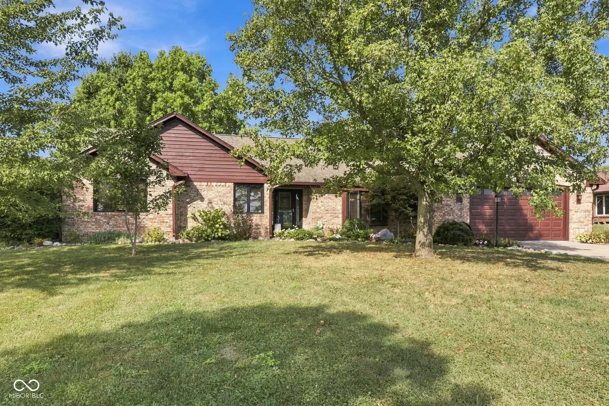 11867 N Shelby 700 W, New Palestine, IN 46163 - #1