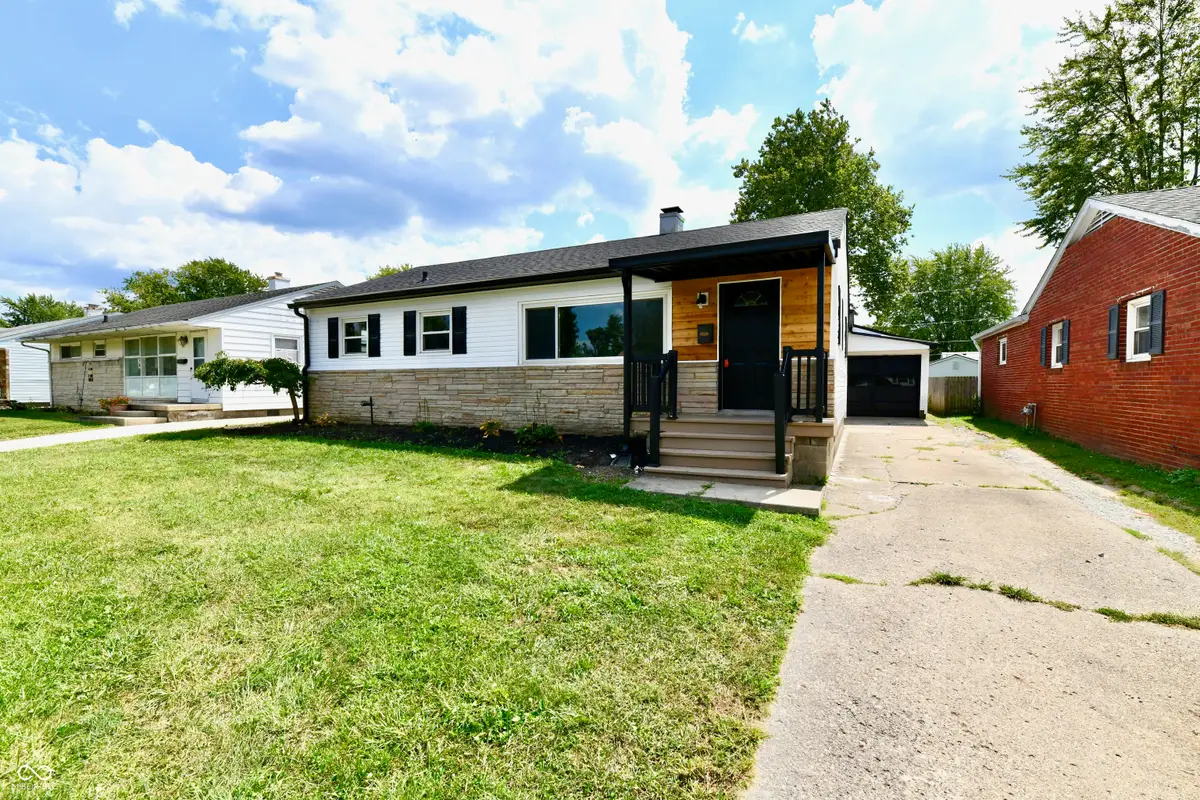 129 E Mckenzie Road, Greenfield, IN 46140 - #1