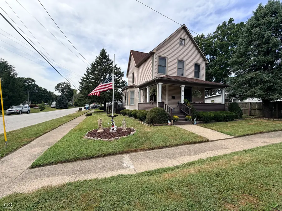 214 S Howard Street, Oxford, IN 47971 - #2