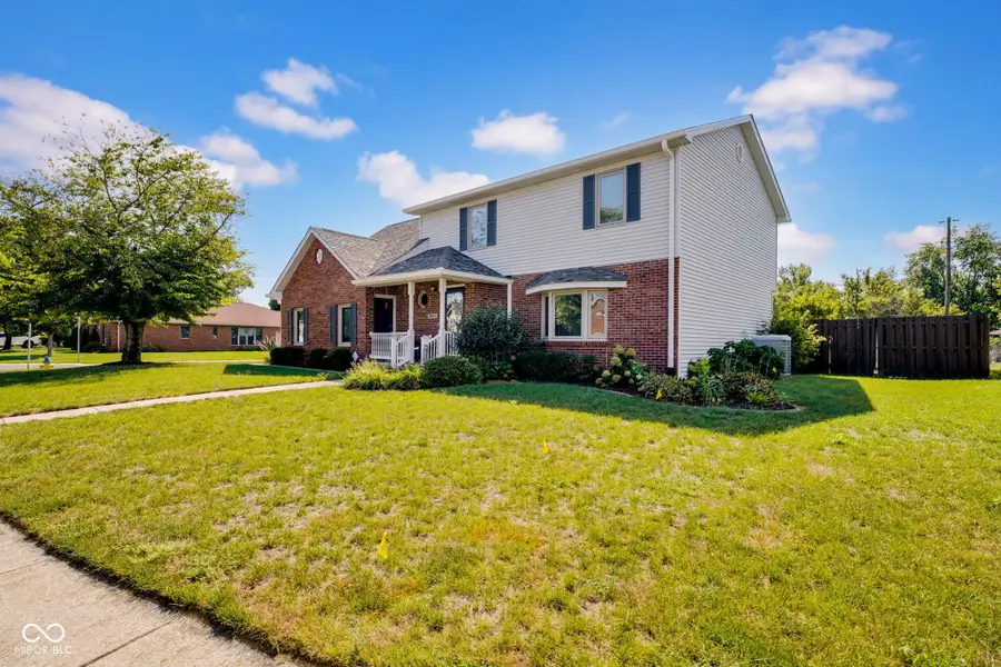 2251 Reston Lane, Columbus, IN 47203 - #3