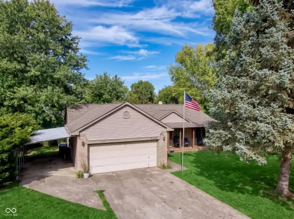 7238 Hearthstone, Indianapolis, IN 46227
