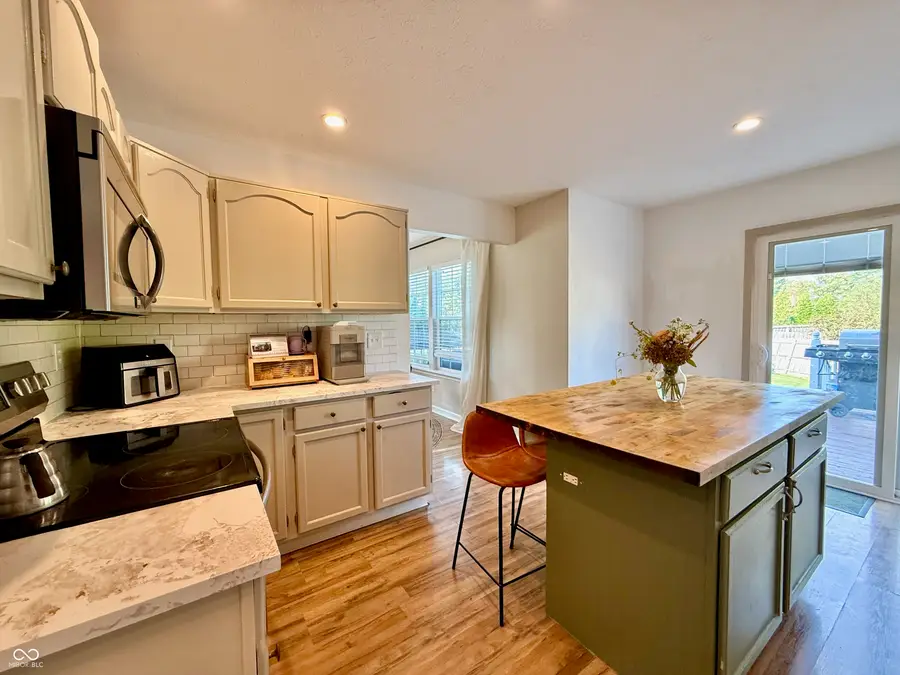 941 Windsor Lane, Danville, IN 46122 - #3