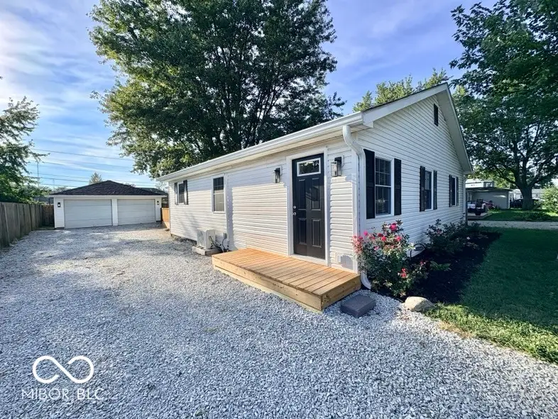 5717 N Clover Maple Drive, Fairland, IN 46126 - #2