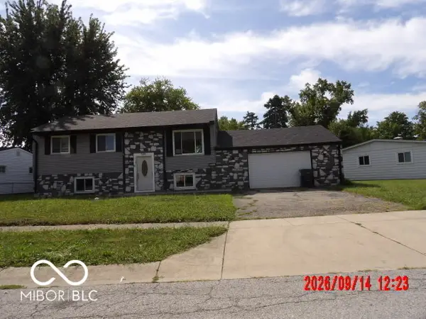 585 Northgate Drive, Greenwood, IN 46143