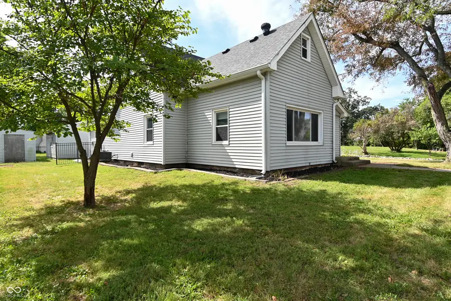 703 E Main Street, Plainfield, IN 46168 - #3