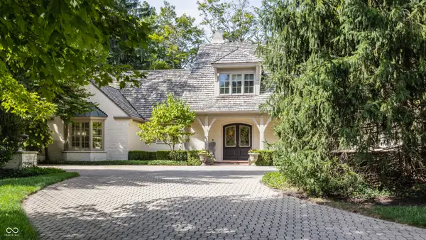 8730 Williamshire East Drive, Indianapolis, IN 46260