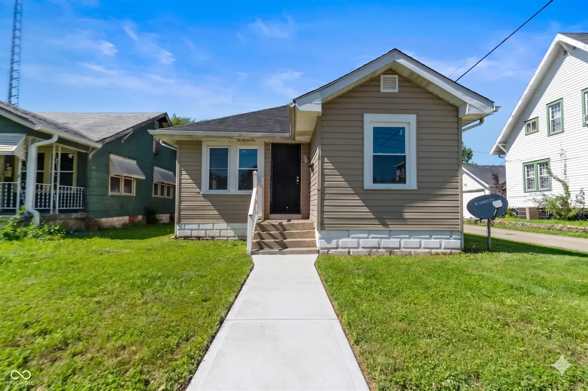 618 W 22nd Street, Anderson, IN 46016 - #1