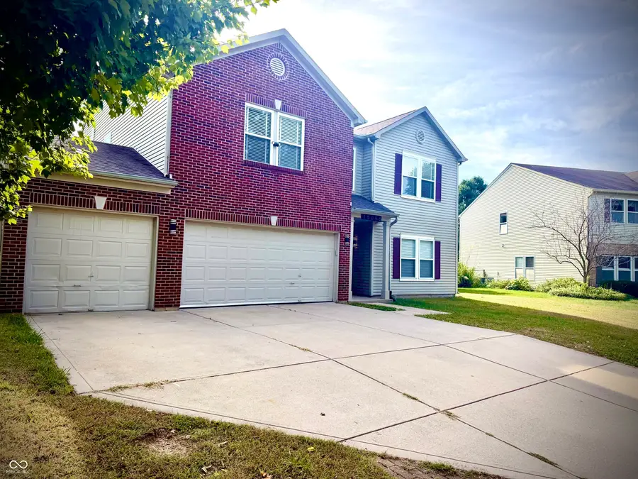 15098 Redcliff Drive, Noblesville, IN 46062 - #2