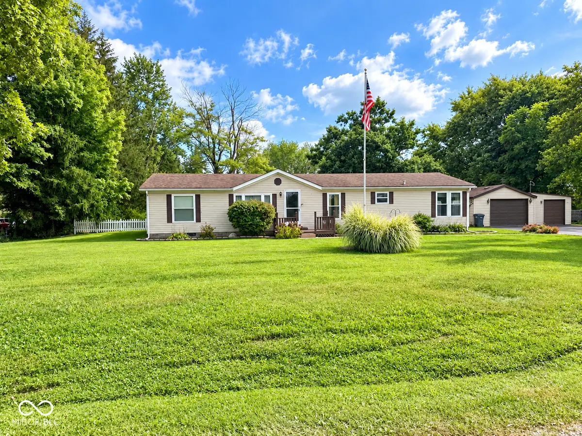 3675 E 650 N, Alexandria, IN 46001 - #1