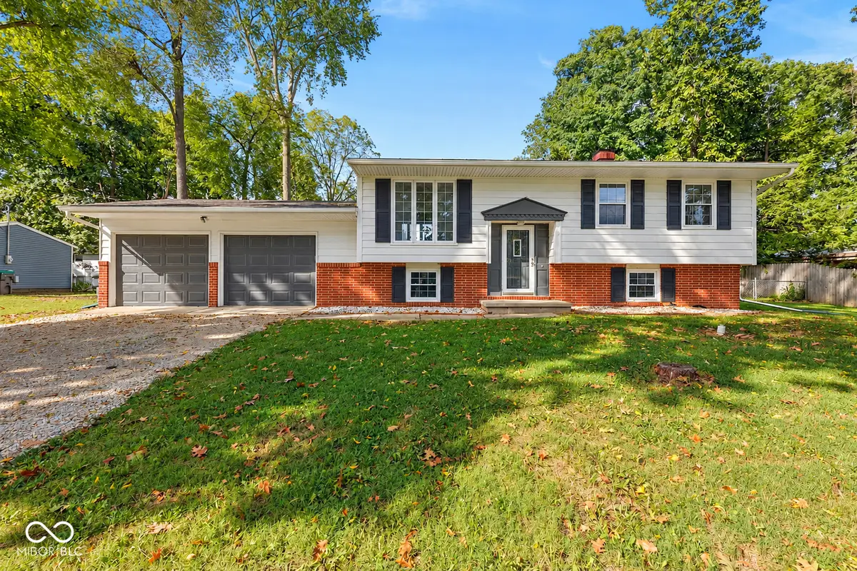 8312 W Lone Beech Drive, Muncie, IN 47304 - #1