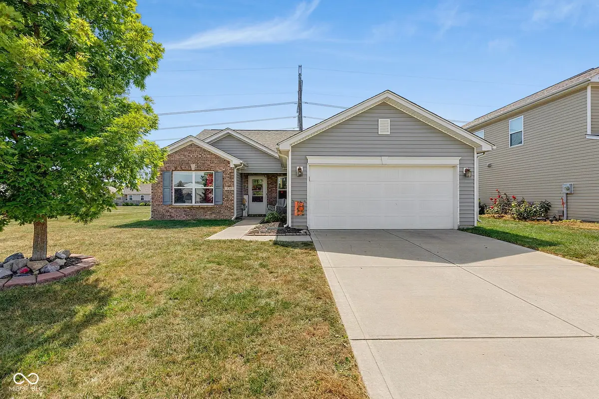 5785 White Pine Road, Whitestown, IN 46075 - #1