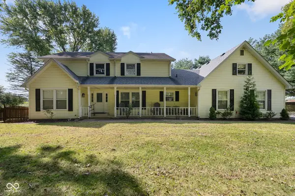 2767 E Charmil Drive, Mooresville, IN 46158