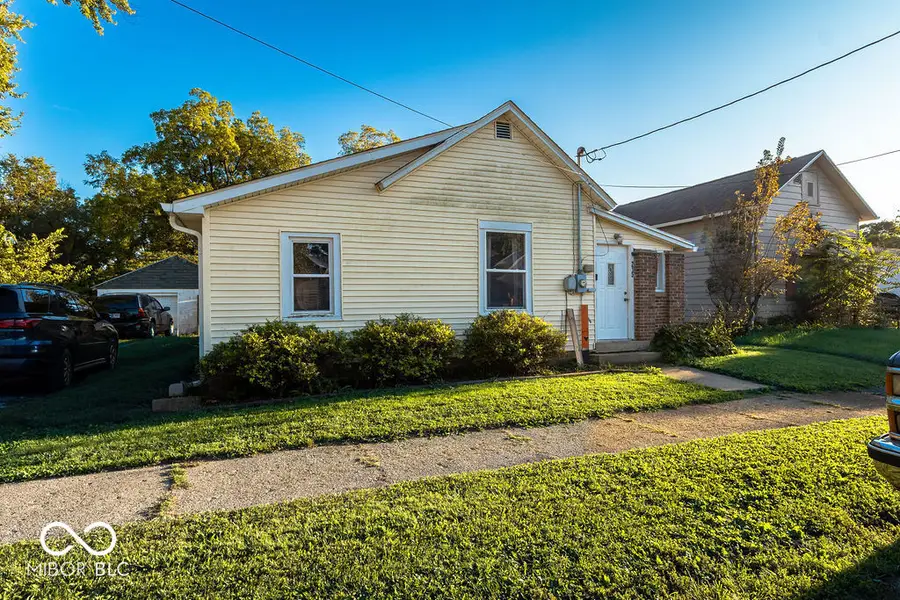 215 E Maple Street, Spiceland, IN 47385 - #2