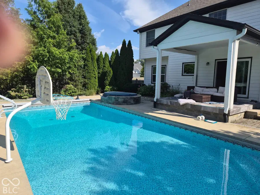 9694 Bellflower Drive, Zionsville, IN 46077 - #2
