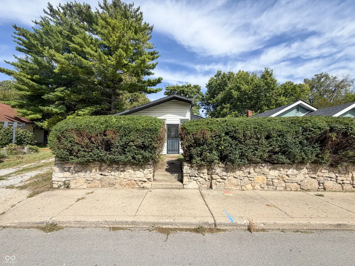 818 W 25th Street, Indianapolis, IN 46208 - #1