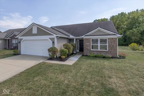 6129 Green Glade Drive, Whitestown, IN 46075