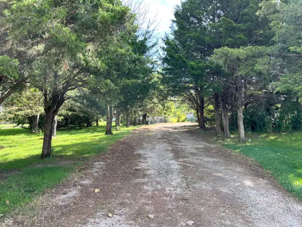 1103 N 1200 W, Parker City, IN 47368