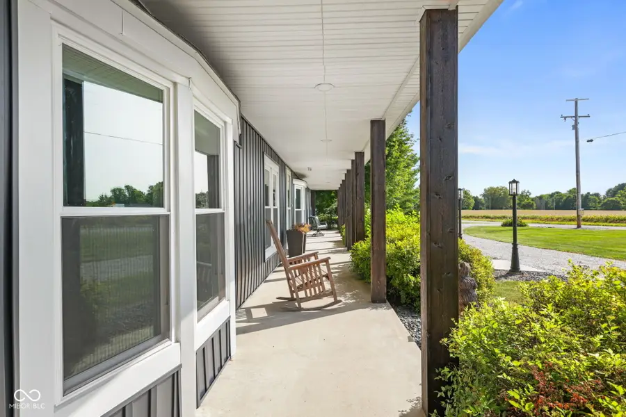 7135 N County Road 300 W, Lizton, IN 46149 - #2