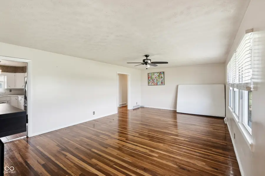 2915 N Mitthoefer Road, Indianapolis, IN 46229 - #3