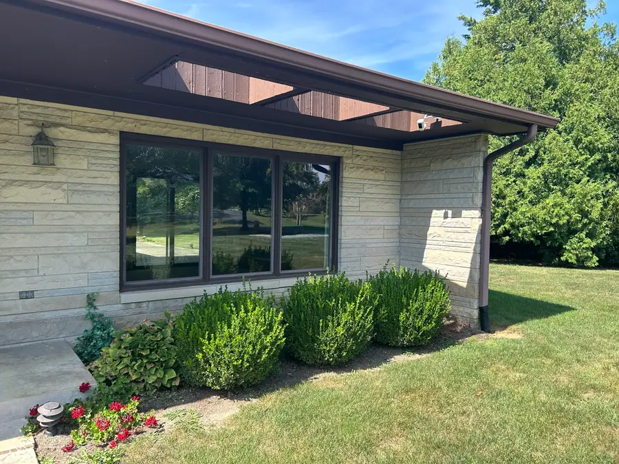 874 S Lakehurst Drive, Franklin, IN 46131 - #3