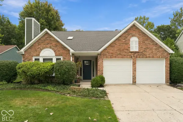 8219 Castle Ridge, Indianapolis, IN 46256